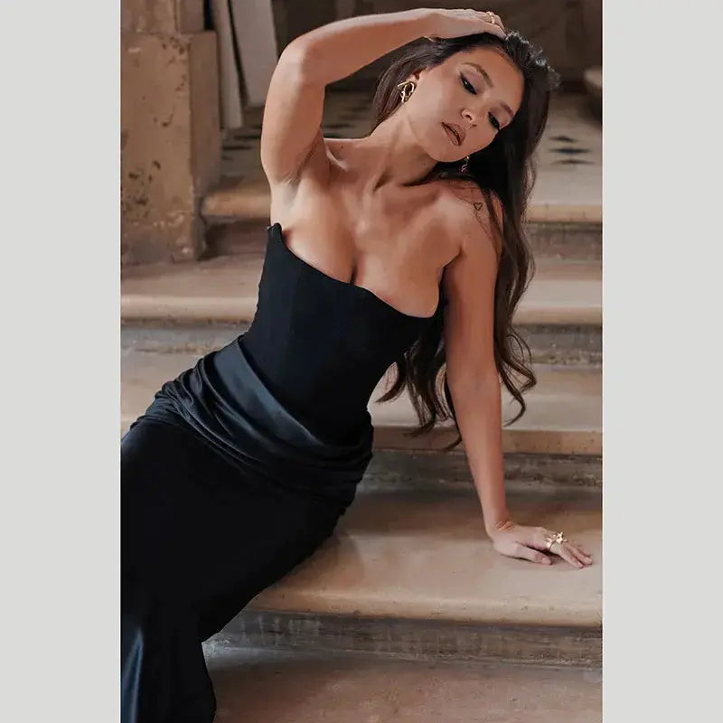 Elegant Strapless Sexy Dress: Command the Spotlight! Trendy Tags Store