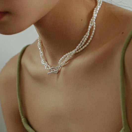 Amaiyllis Three Layer OT Buckle Pearl Necklace